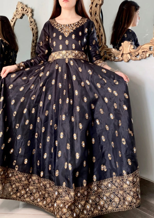 3 Piece Stitched Ladies Dress