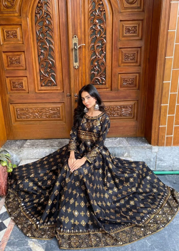 3 Piece Stitched Ladies Dress