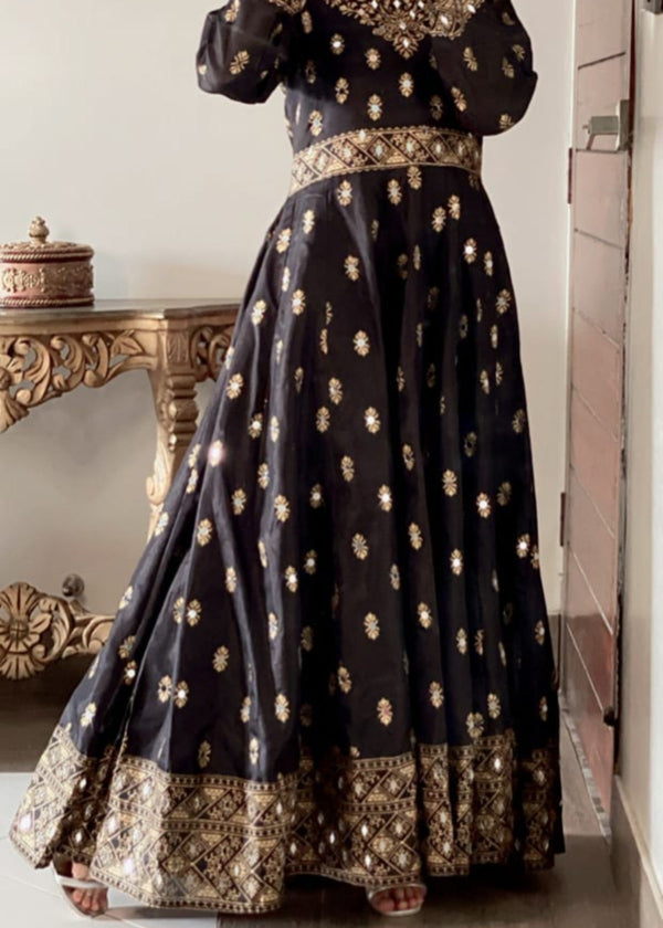 3 Piece Stitched Ladies Dress