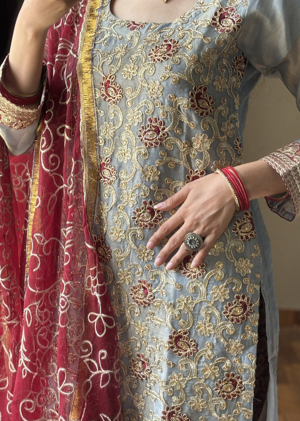 3 Piece Stitched Ladies Dress
