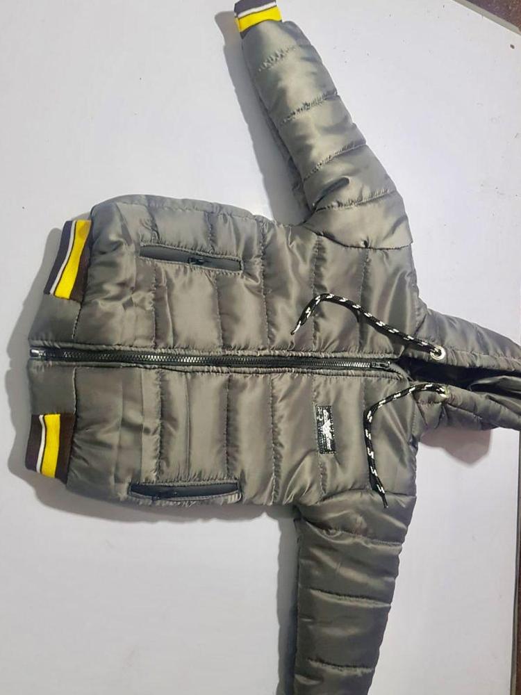 Stitched Polyester Quilted Plain Puffer Jacket