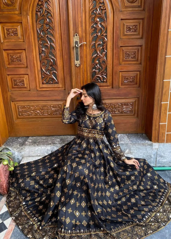 3 Piece Stitched Ladies Dress
