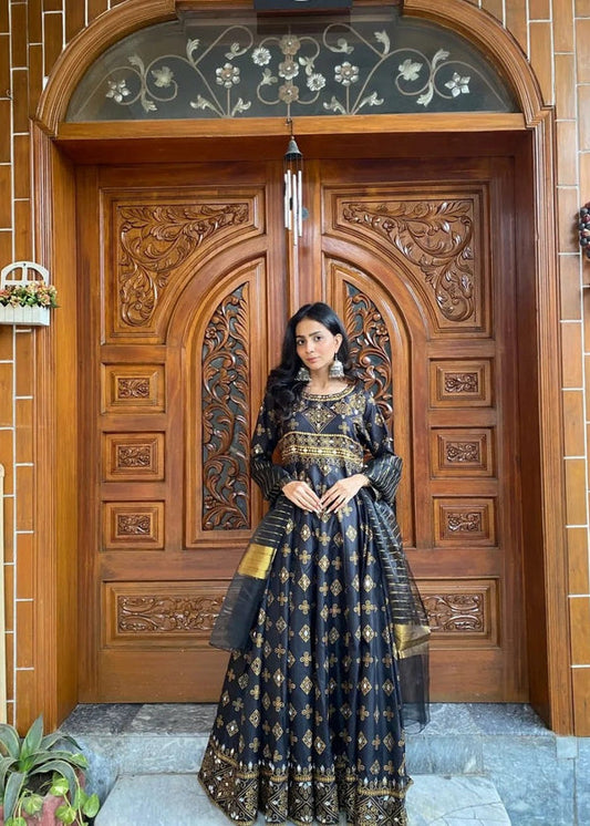3 Piece Stitched Ladies Dress