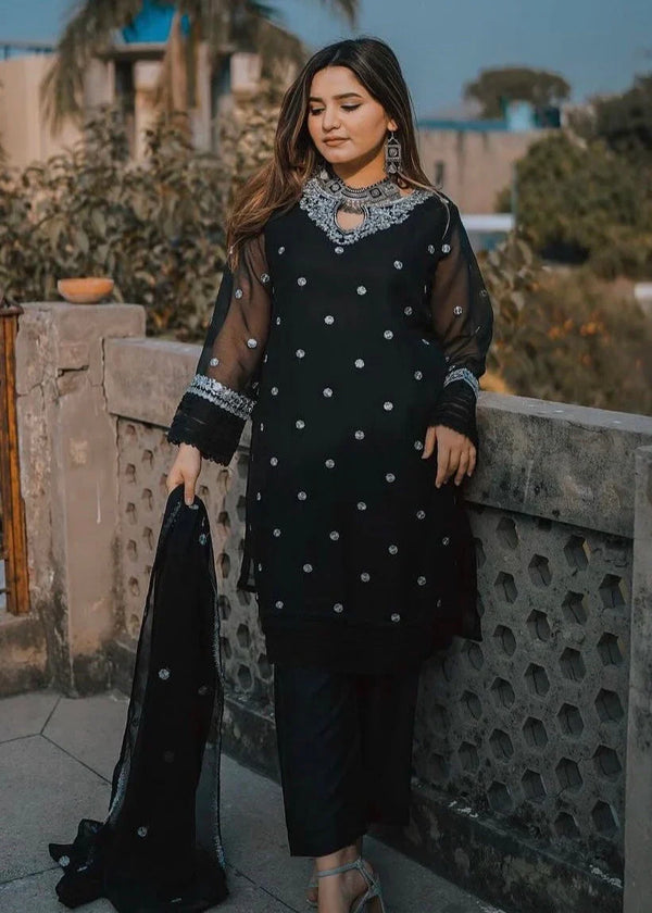 3 Piece Stitched Ladies Dress