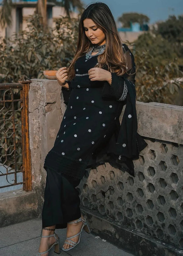 3 Piece Stitched Ladies Dress