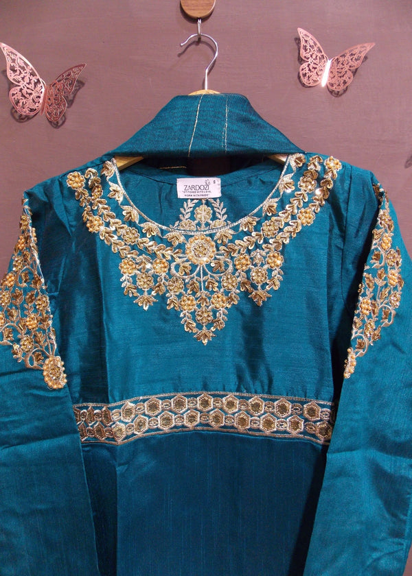 3 Piece Stitched Ladies Dress